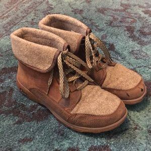Chaco Barbary Boot | Winter Boot Leather Wool Sz 9